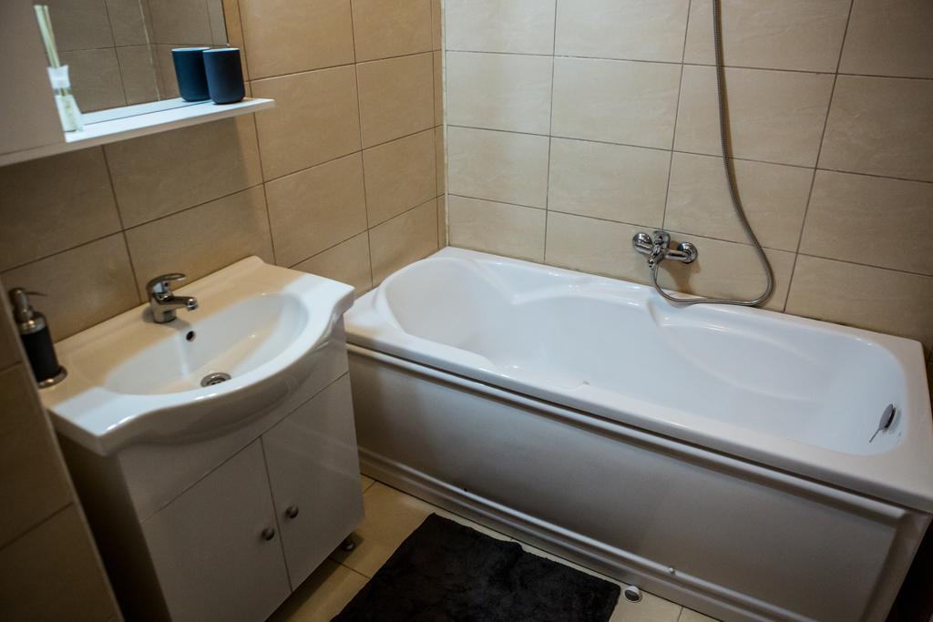 Oasis By The Sea - Summerland Apartment Mamaia Eksteriør bilde