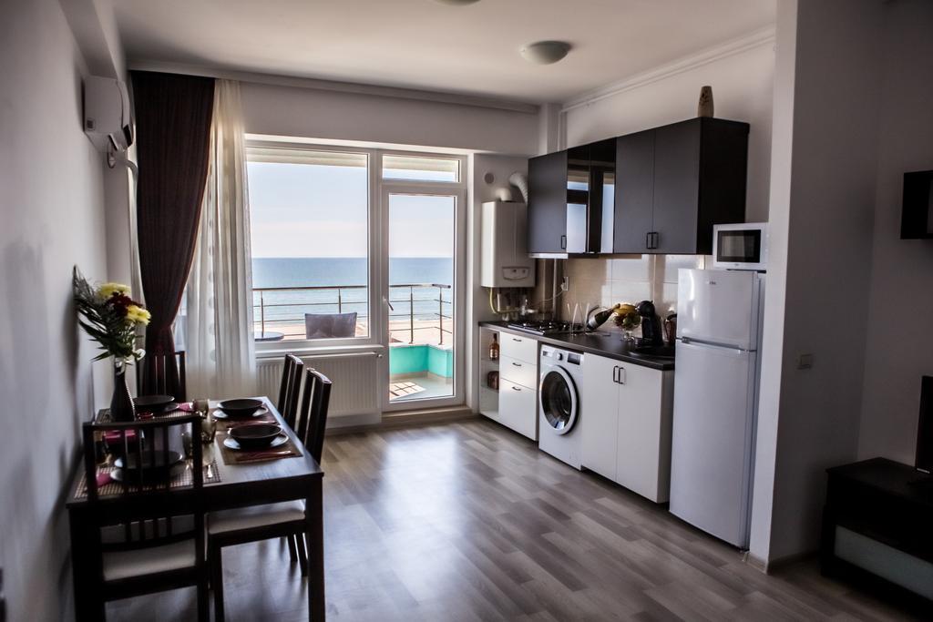 Oasis By The Sea - Summerland Apartment Mamaia Eksteriør bilde
