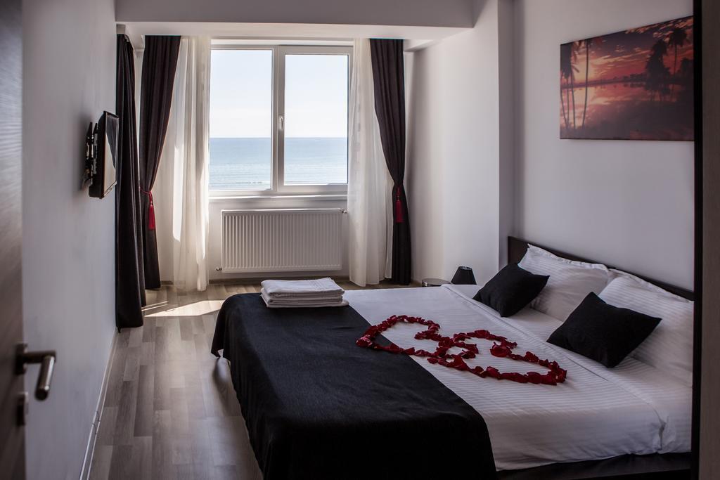 Oasis By The Sea - Summerland Apartment Mamaia Eksteriør bilde