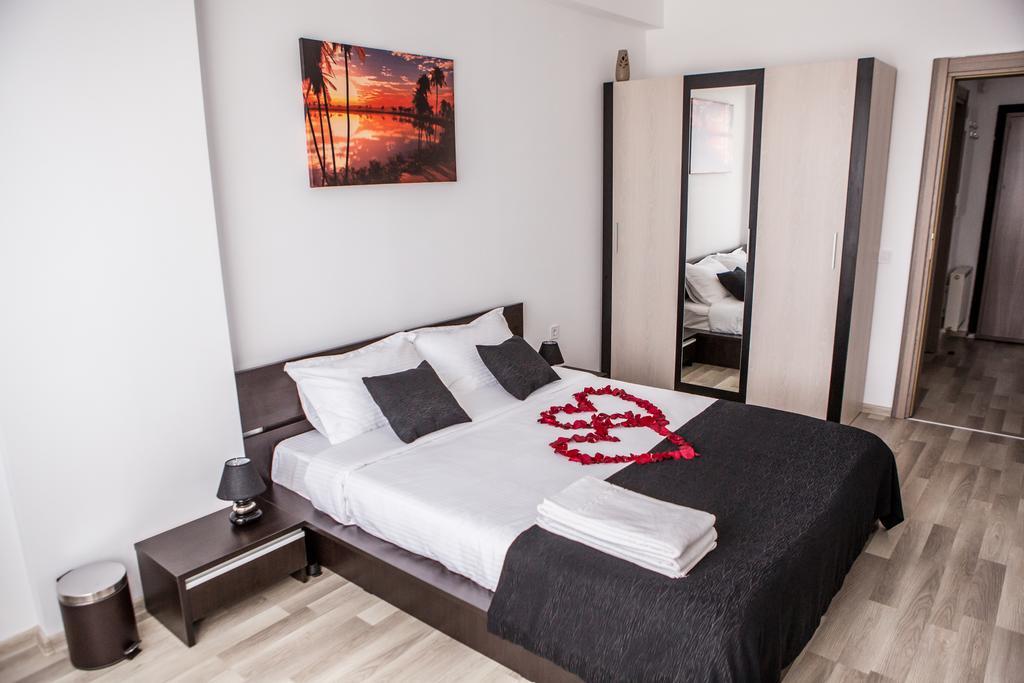 Oasis By The Sea - Summerland Apartment Mamaia Eksteriør bilde