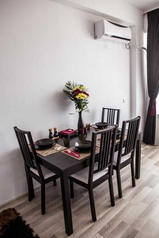 Oasis By The Sea - Summerland Apartment Mamaia Eksteriør bilde